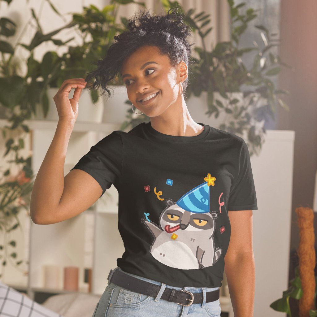 T-shirt is a popular meme with a raccoon